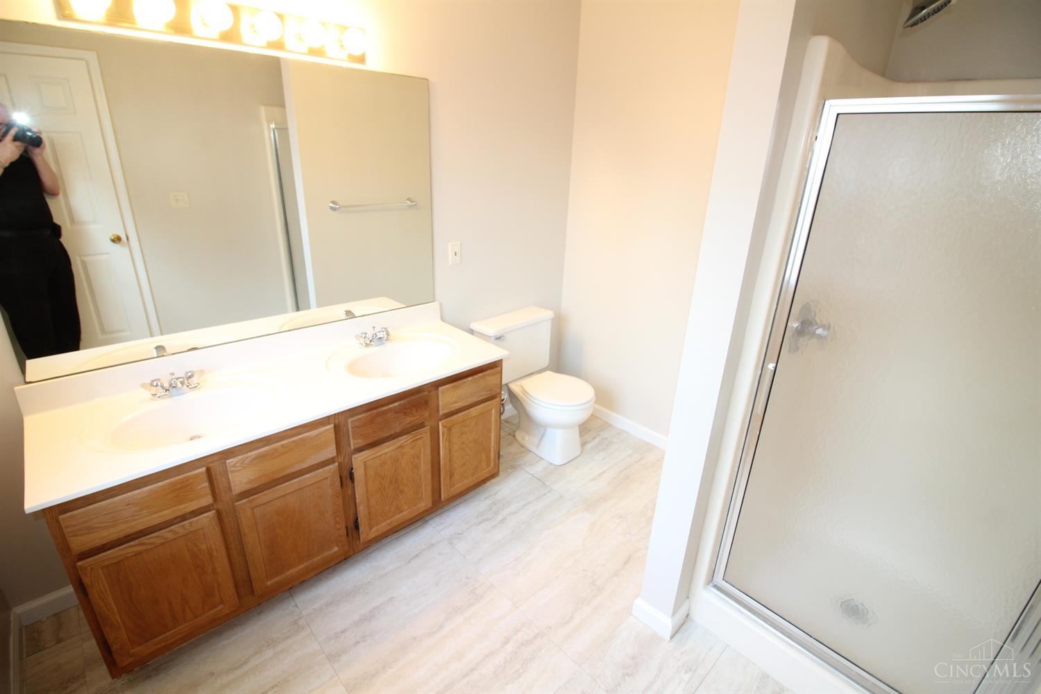 213 Deershadow Road Maineville, OH 45039 - Photo 10 of 13 Gallery Image 10