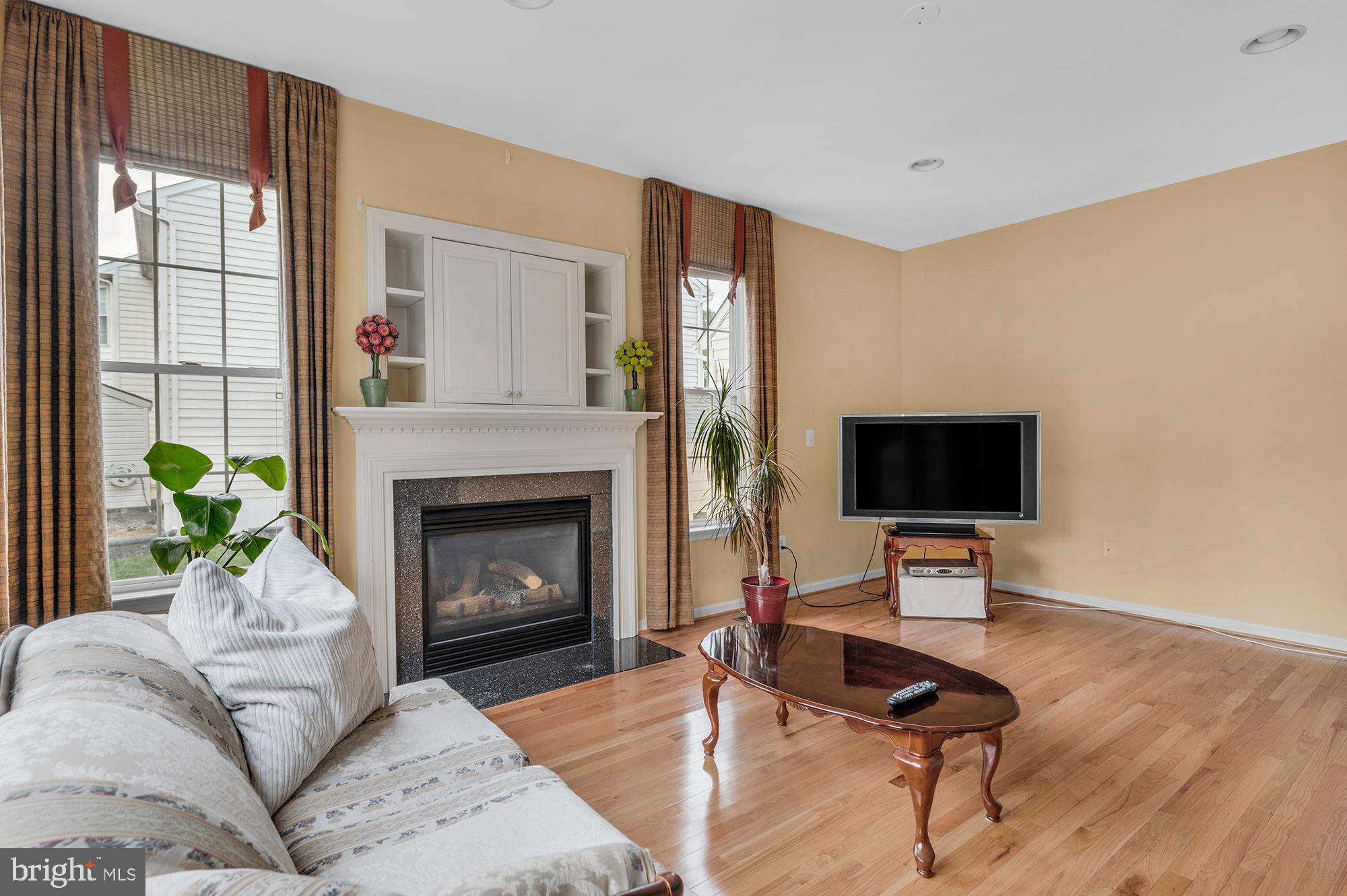 8227 Selwin Court Rosedale, MD 21237 - Photo 15 of 42 Cozy, yet Spacious