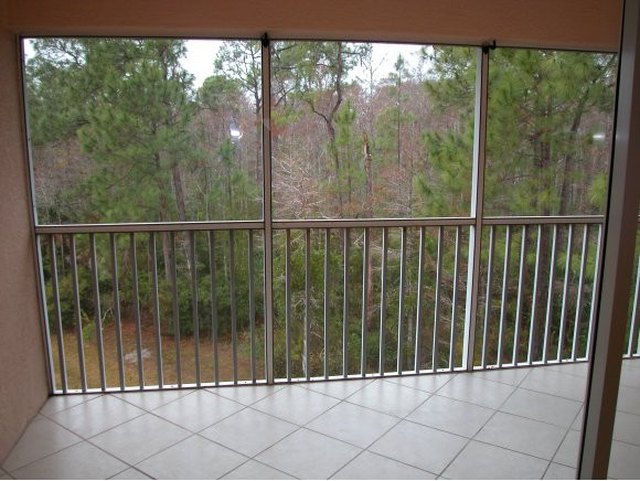 St, Unit 322 Naples, FL 34109 - Photo 5 of 12 Photo 5