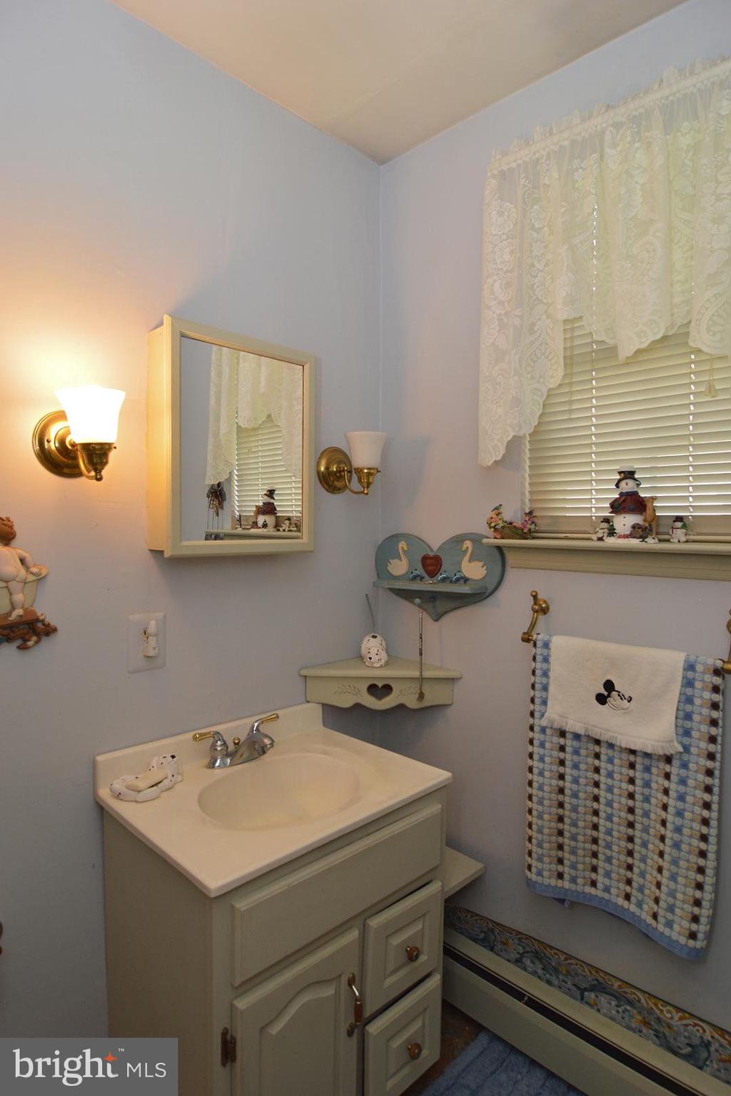 4971 Painted Sky Road Reading, PA 19606 - Photo 18 of 30 First Floor Full Bath