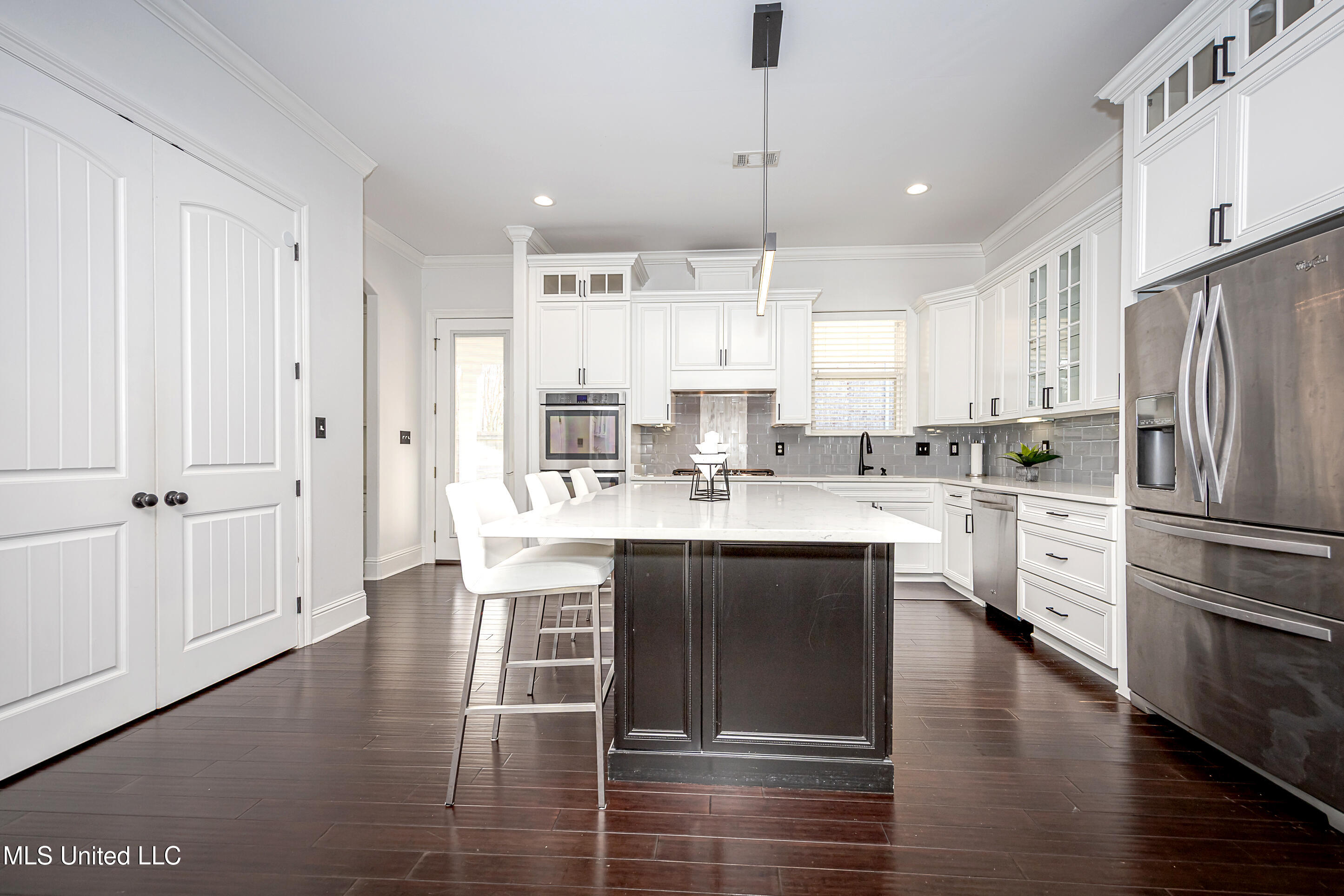 3619 Perryman Road Ocean Springs, MS 39564 - Photo 15 of 48 IMG_2912