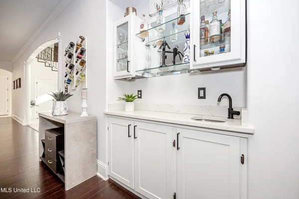 $1,250,000 | 3619 Perryman Road, Ocean Springs, MS 39564