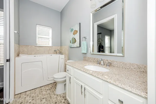 $1,250,000 | 3619 Perryman Road, Ocean Springs, MS 39564