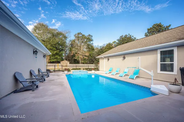 $1,250,000 | 3619 Perryman Road, Ocean Springs, MS 39564