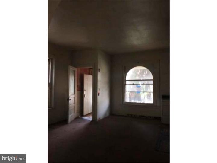 813 Wynnewood Road Philadelphia, PA 19151 - Photo 6 of 11 Gallery Image 6