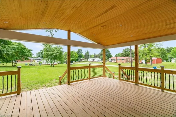 $316,000 | 501 Lake Drive, Archdale, NC 27263