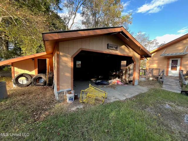 $52,900 | 107 Cypress Street, Richton, MS 39476