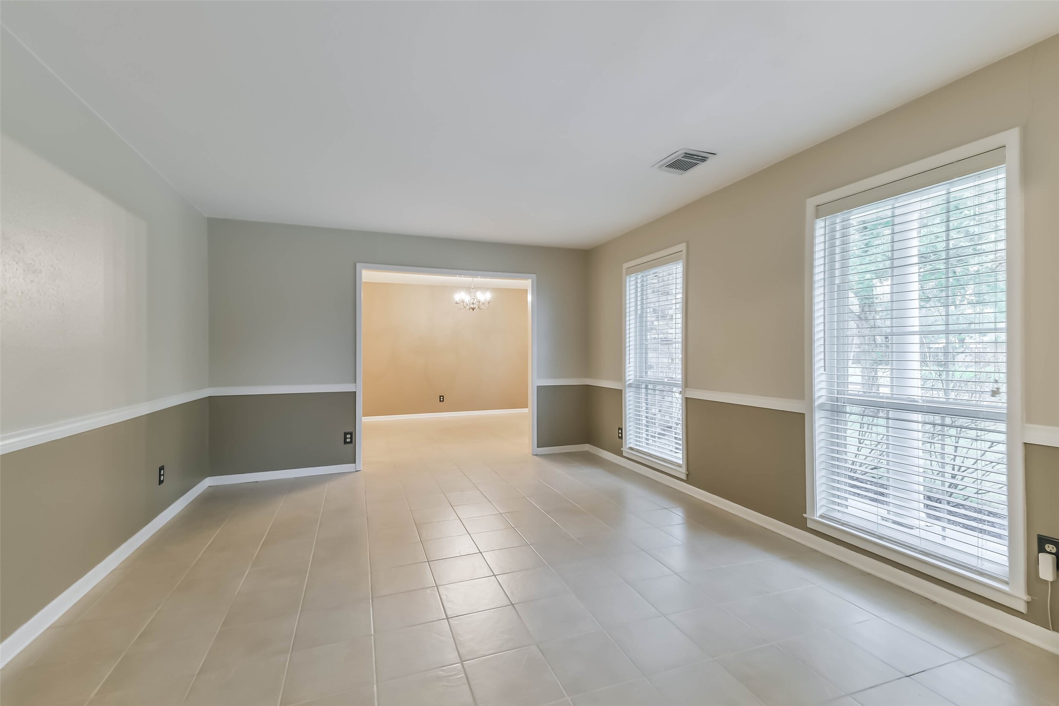 1210 Timber Lane Rosenberg, TX 77471 - Photo 19 of 48 a view of an empty room with a window