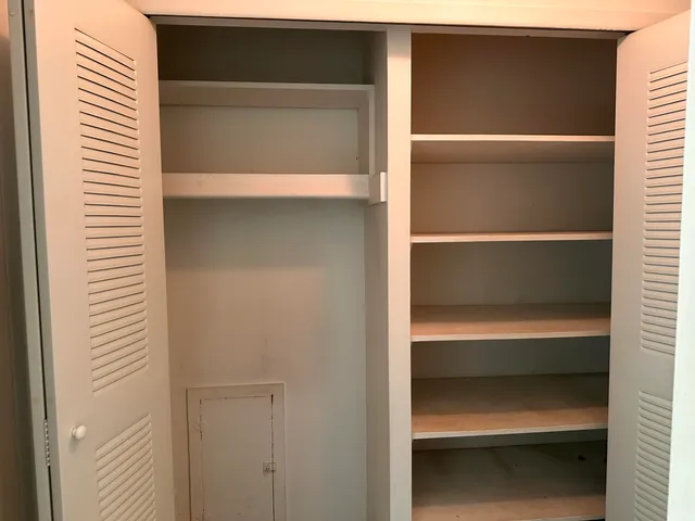 $100,000 | 4921 North Crooks Road, Unit N10, Royal Oak, MI 48073