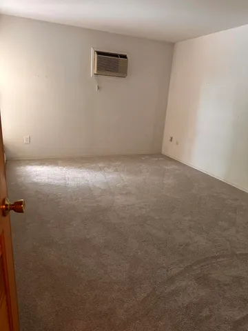 $100,000 | 4921 North Crooks Road, Unit N10, Royal Oak, MI 48073