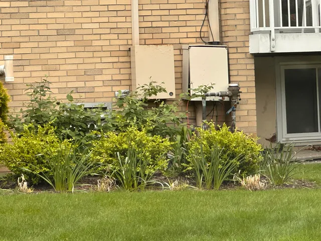 $100,000 | 4921 North Crooks Road, Unit N10, Royal Oak, MI 48073