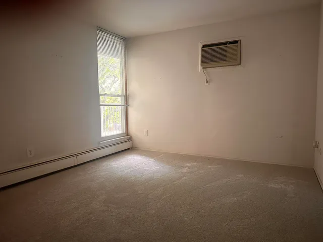 $100,000 | 4921 North Crooks Road, Unit N10, Royal Oak, MI 48073