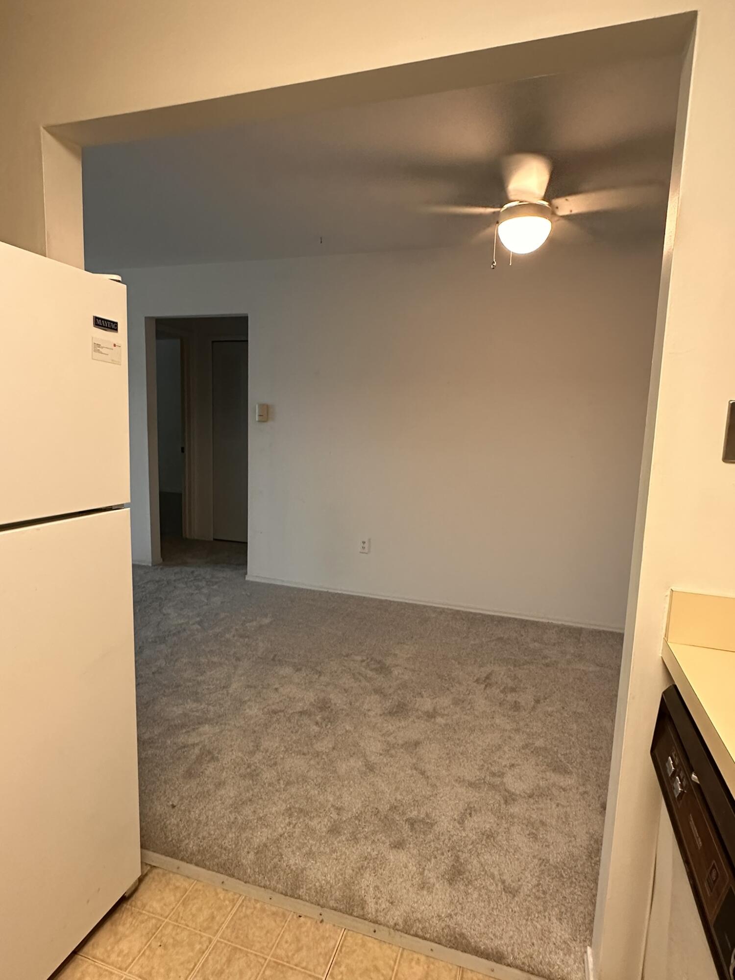 4921 North Crooks Road, Unit N10 Royal Oak, MI 48073 - Photo 9 of 24 KITCHEN TO DINING