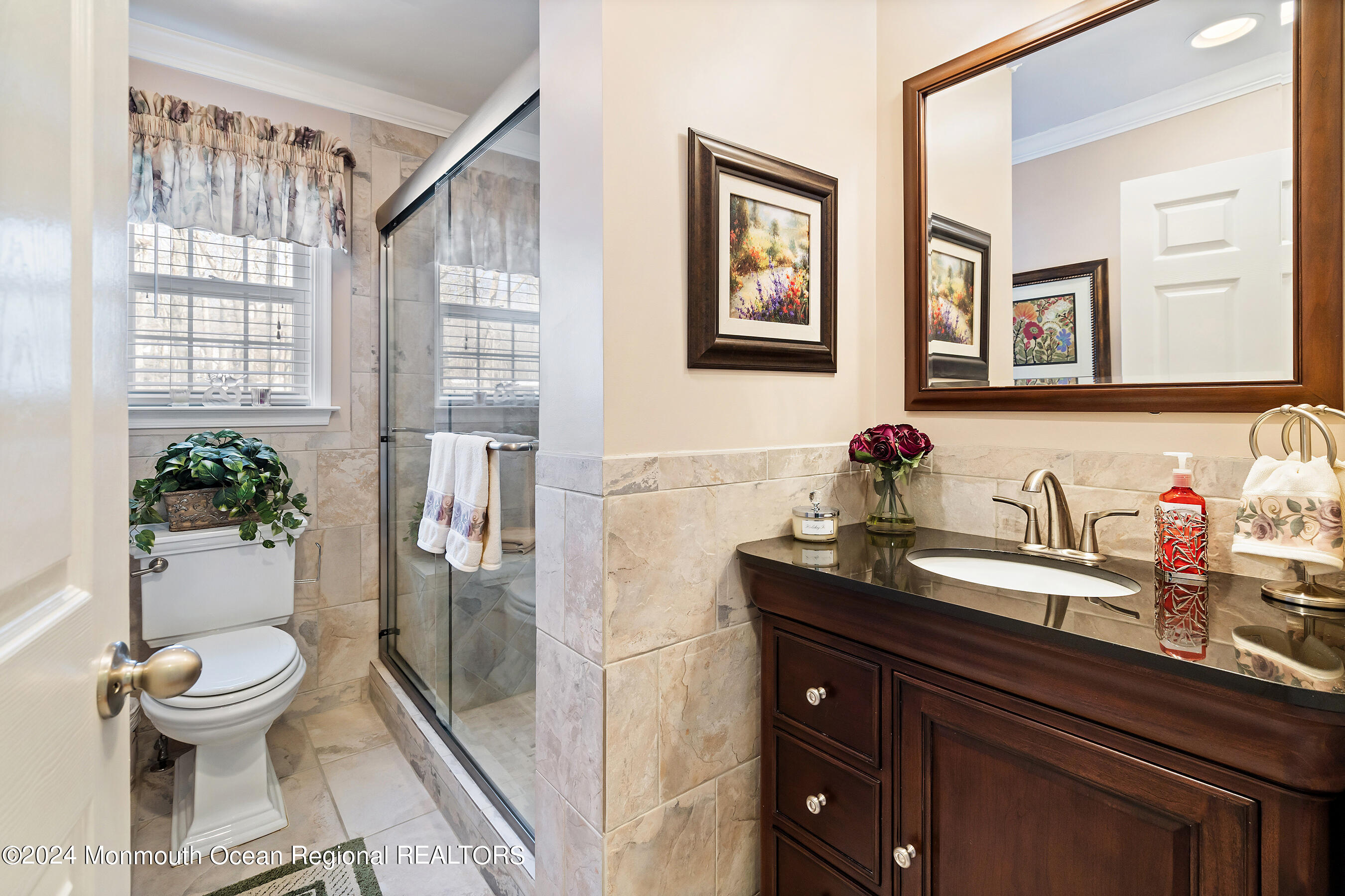 435 Meadowood Road Jackson, NJ 08527 - Photo 27 of 45 32-Bath 1A