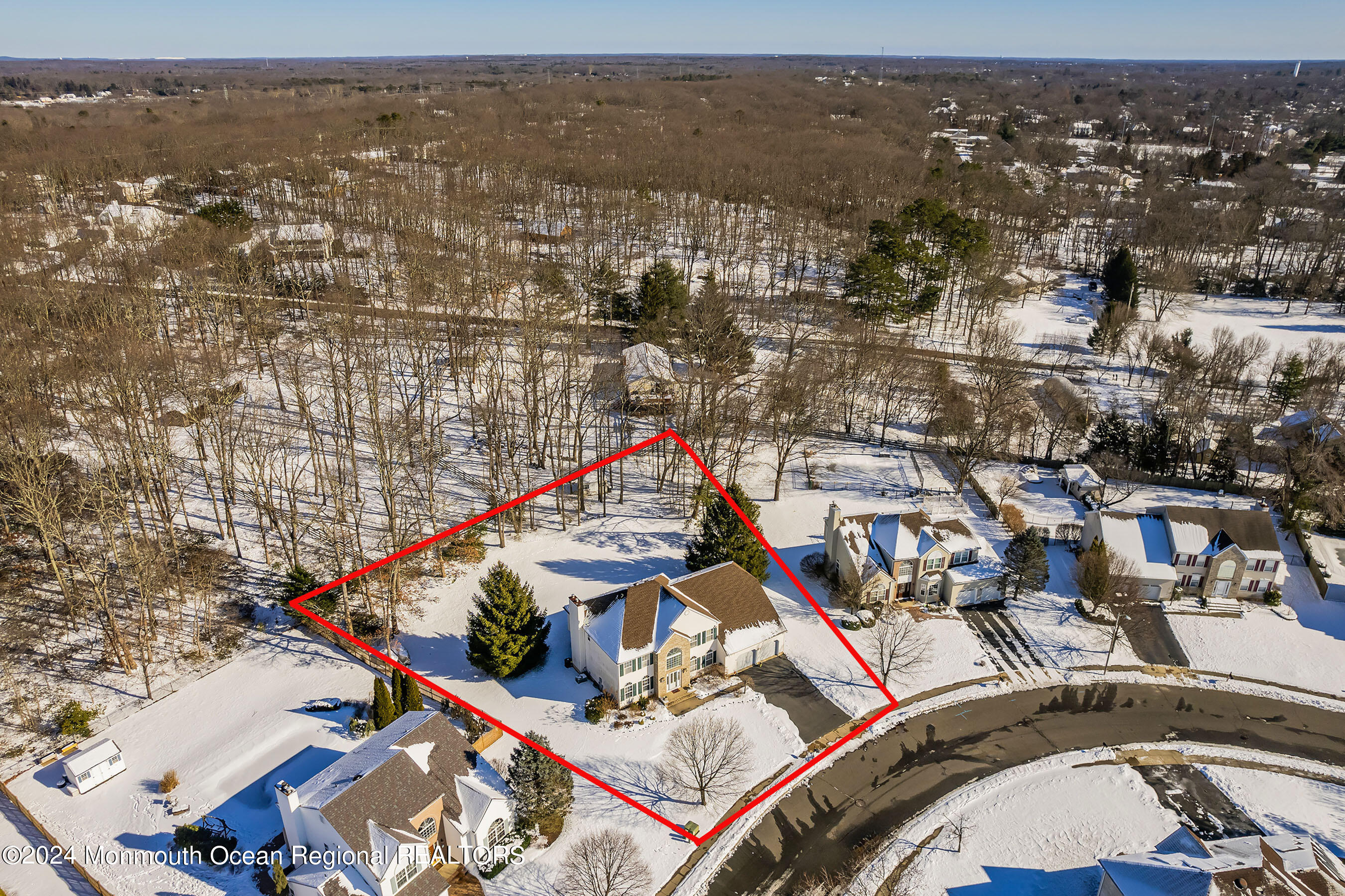 435 Meadowood Road Jackson, NJ 08527 - Photo 8 of 45 05-Front Aerial 3 OUTLINE