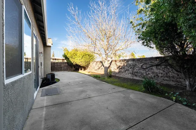 $569,900 | 3116 Dovehouse Lane, Modesto, CA 95355