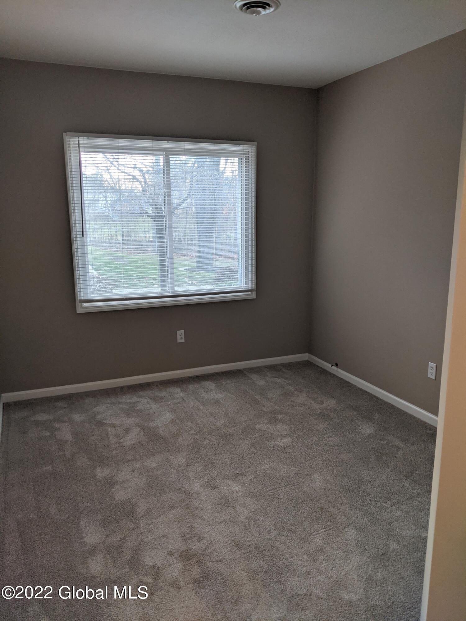 1976 Curry Road, Unit H159 Rotterdam, NY 12303 - Photo 26 of 29 2nd Bedroom