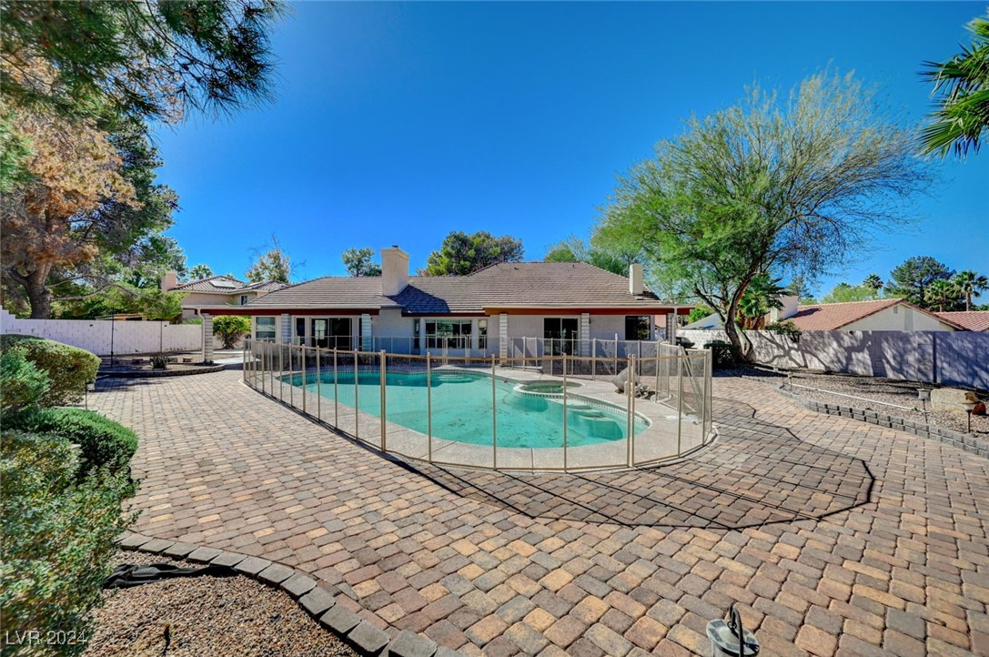 2211 Lucerne Circle Henderson, NV 89014 - Photo 53 of 64