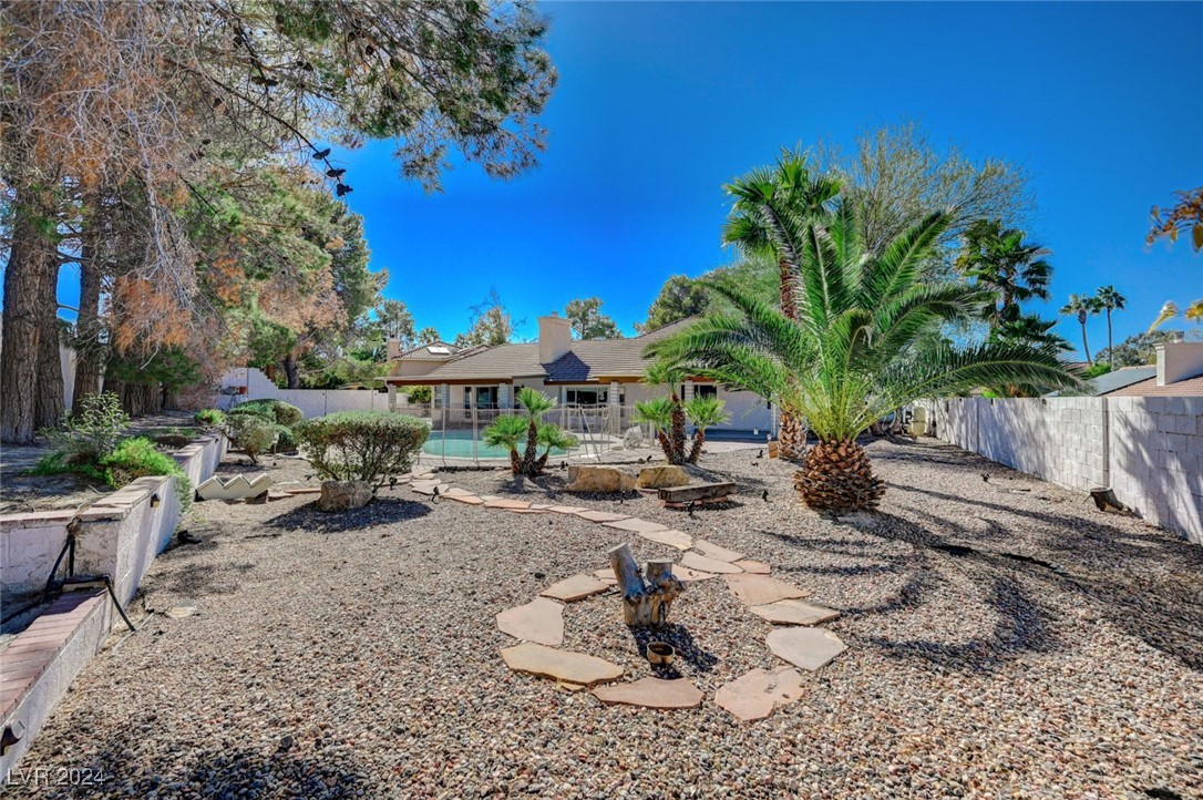 2211 Lucerne Circle Henderson, NV 89014 - Photo 60 of 64