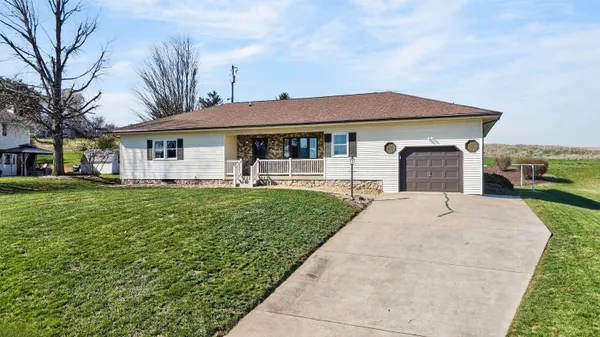 $319,000 | 36 Skyline Avenue, Stuarts Draft, VA 24477