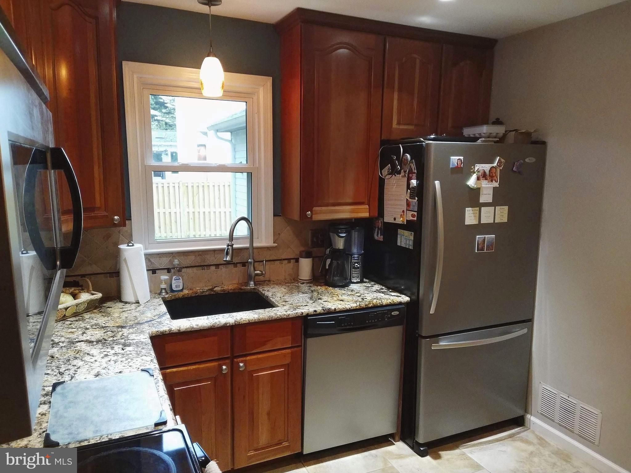 8312 Crown Court Road Alexandria, VA 22308 - Photo 16 of 68 View three of kitchen
