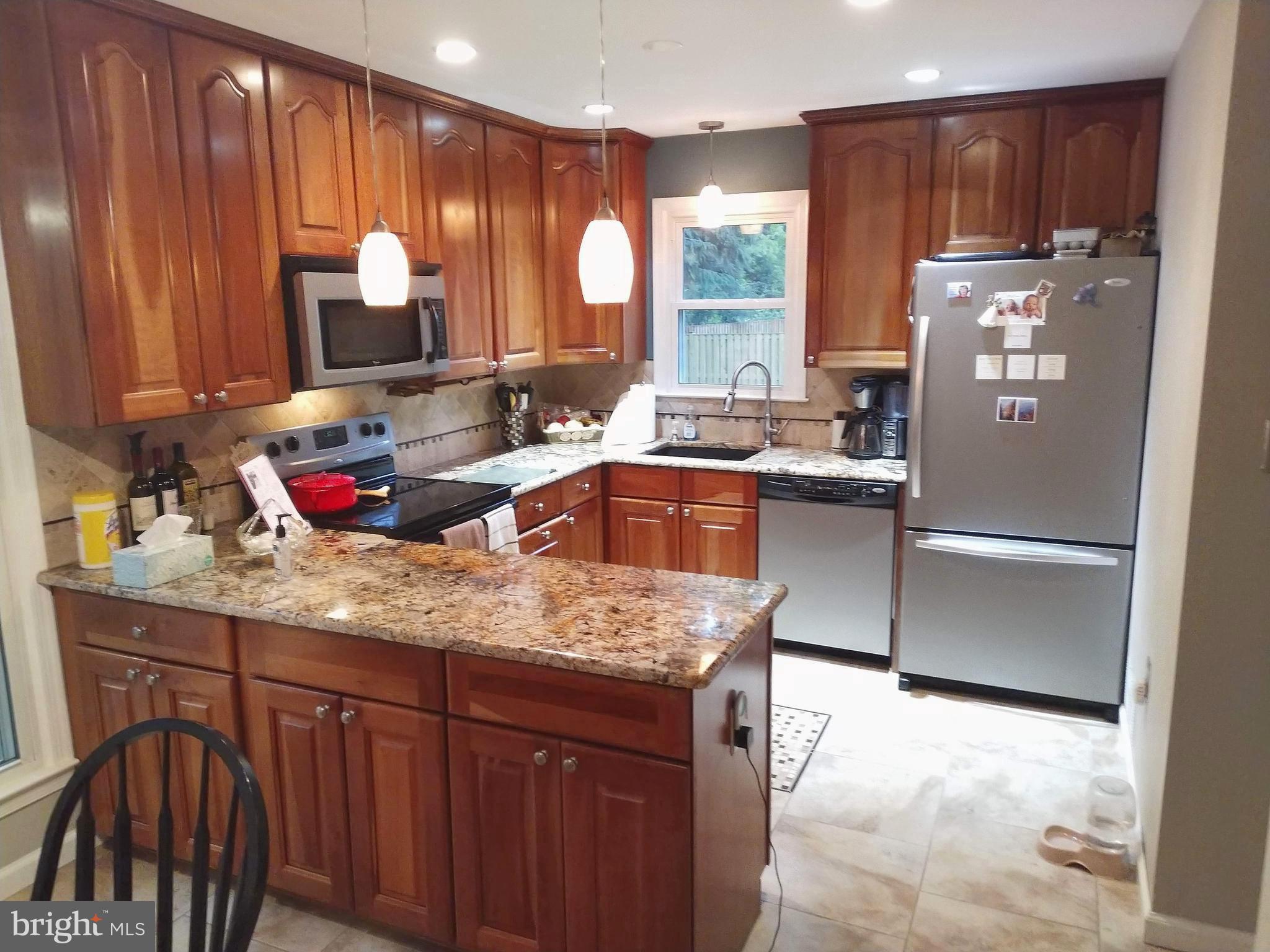 8312 Crown Court Road Alexandria, VA 22308 - Photo 17 of 68 Kitchen view from eating area