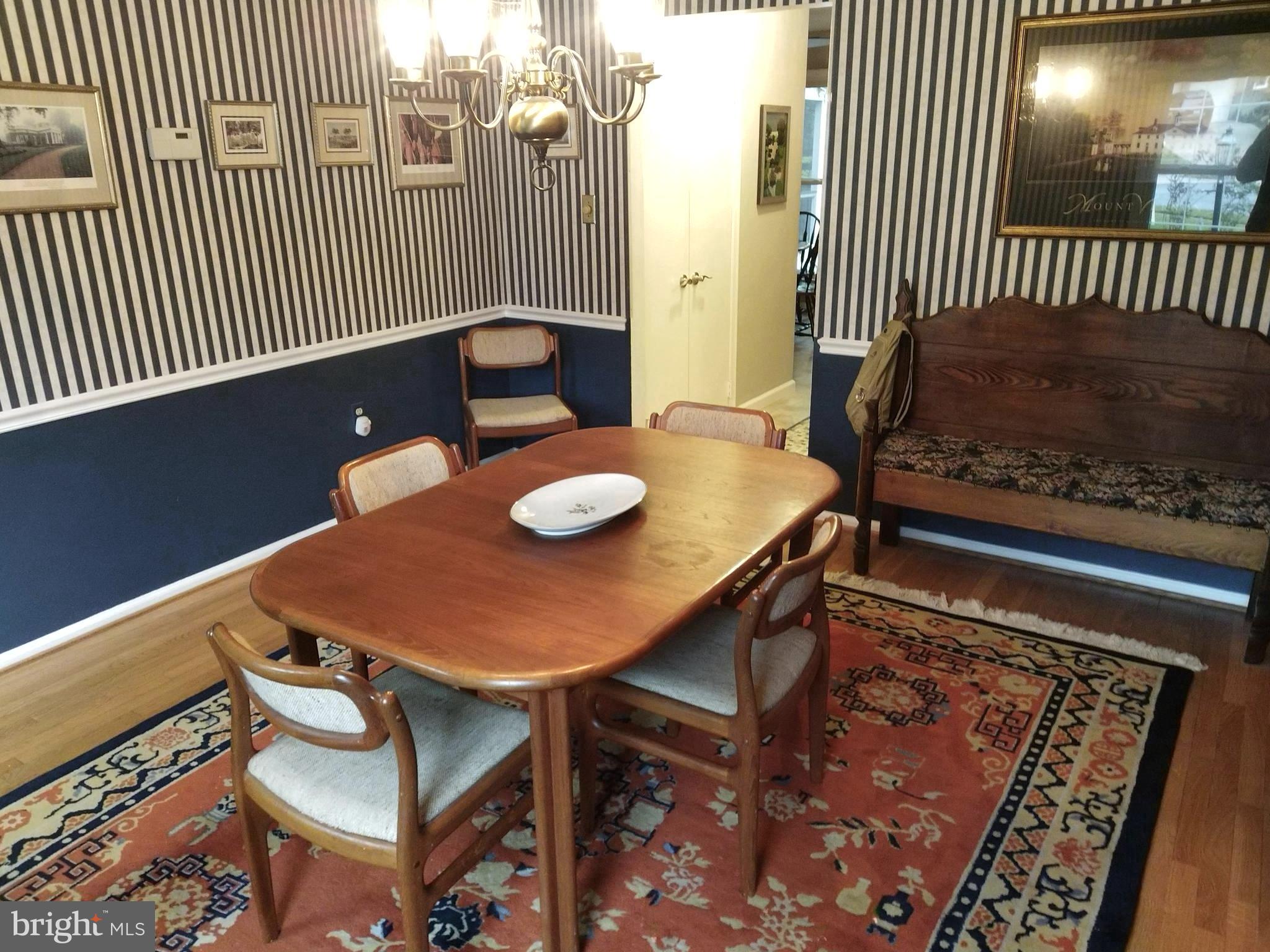8312 Crown Court Road Alexandria, VA 22308 - Photo 24 of 68 Dining Room view three