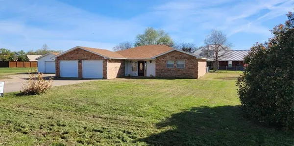 $249,900 | 4462 Farm To Market Road 17, Alba, TX 75410