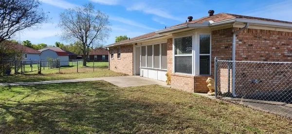 $249,900 | 4462 Farm To Market Road 17, Alba, TX 75410
