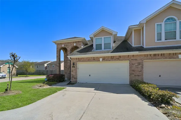 $3,350 | 2007 Que Manor Drive, Houston, TX 77090