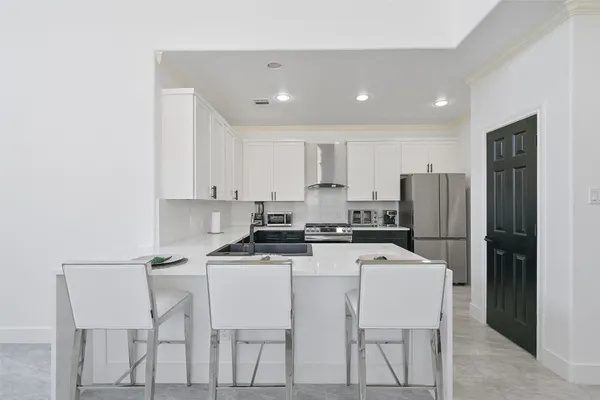 $3,500 | 2007 Que Manor Drive, Houston, TX 77090