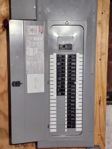 $639,000 | 294 Clifford Street, New Bedford, MA 02745