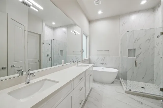 $2,200 | 5233 Hillman Street, Unit C, Houston, TX 77023