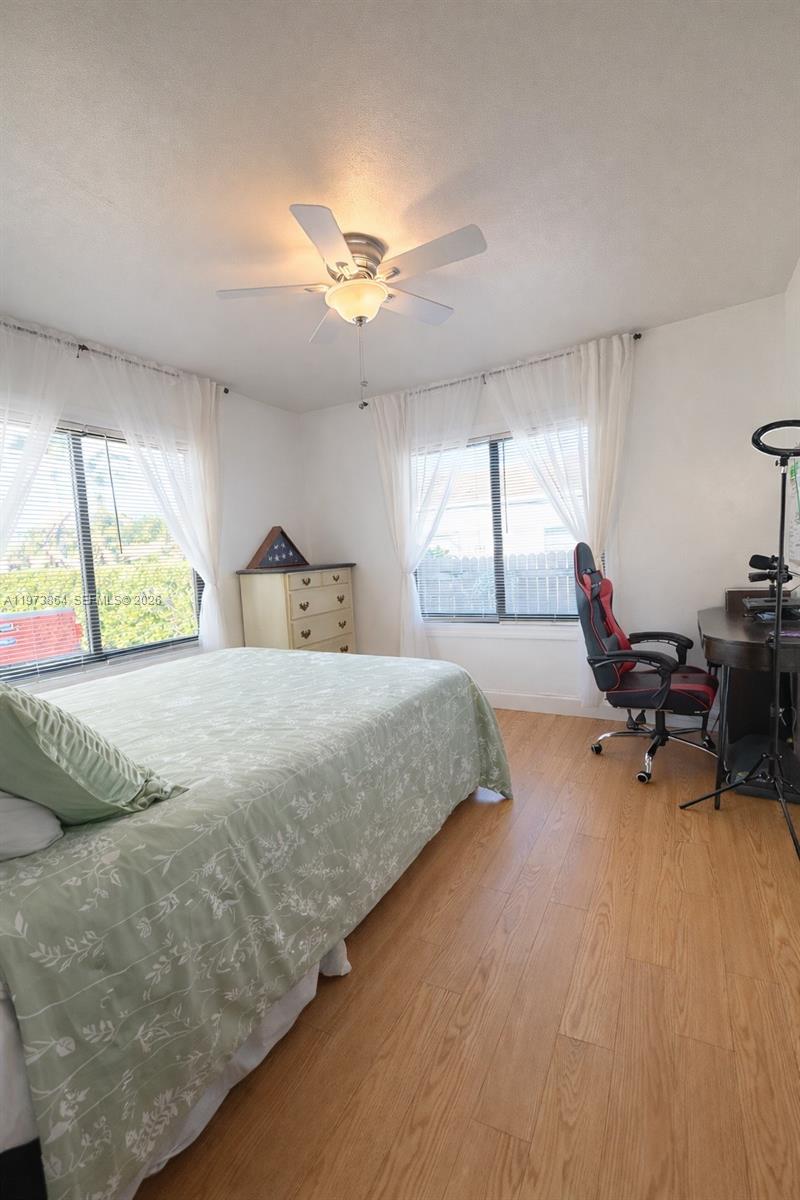 2330 Scott Street Hollywood, FL 33020 - Photo 18 of 37