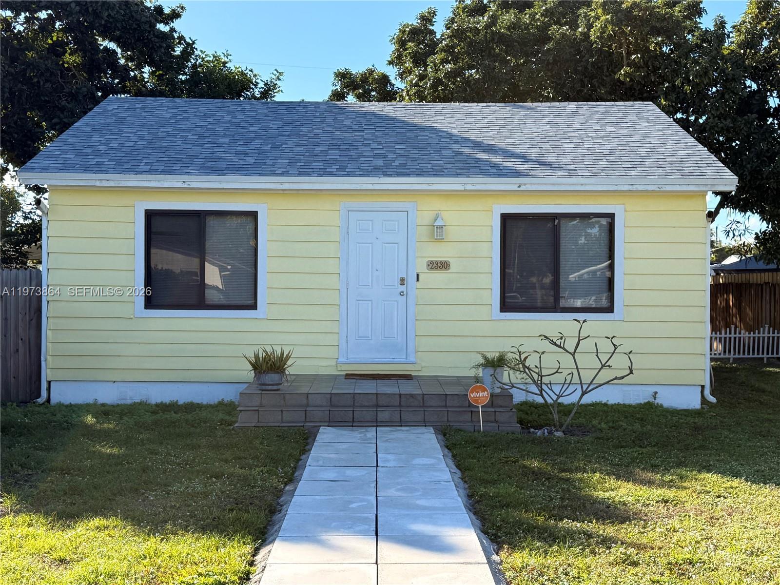2330 Scott Street Hollywood, FL 33020 - Photo 2 of 37