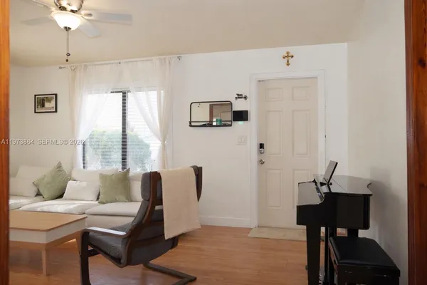 $489,000 | 2330 Scott Street, Hollywood, FL 33020