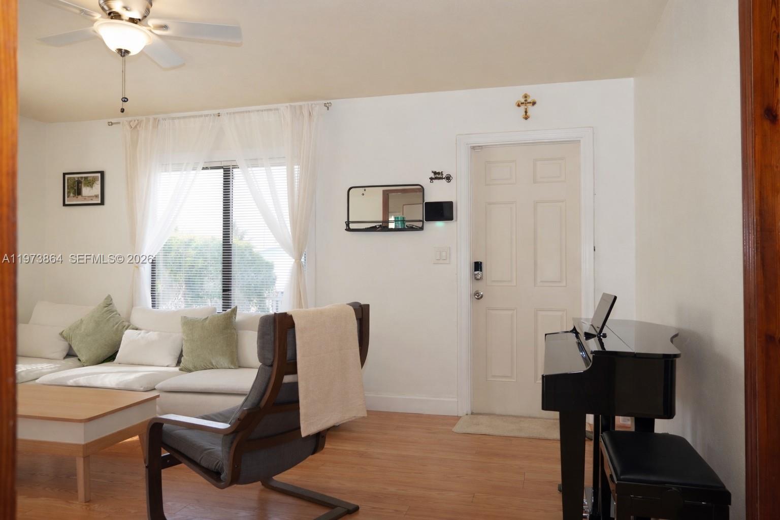 2330 Scott Street Hollywood, FL 33020 - Photo 5 of 37