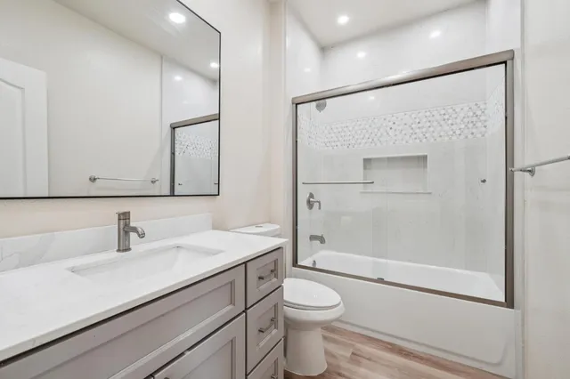 $899,900 | 5016 Escalon Circle, El Sobrante, CA 94803