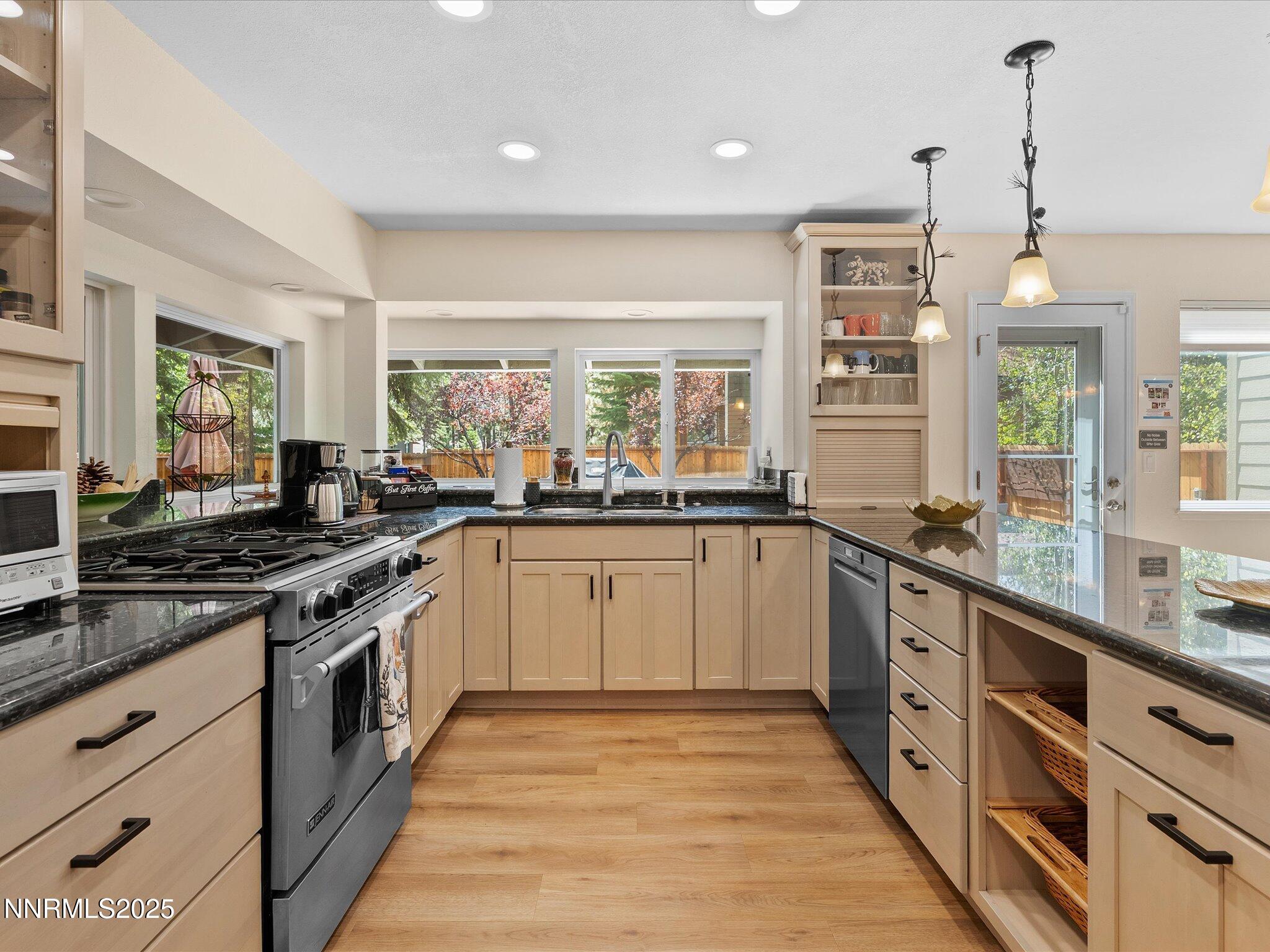 115 Cypress Way Stateline, NV 89449 - Photo 19 of 56 18-115 Cypress Way-117