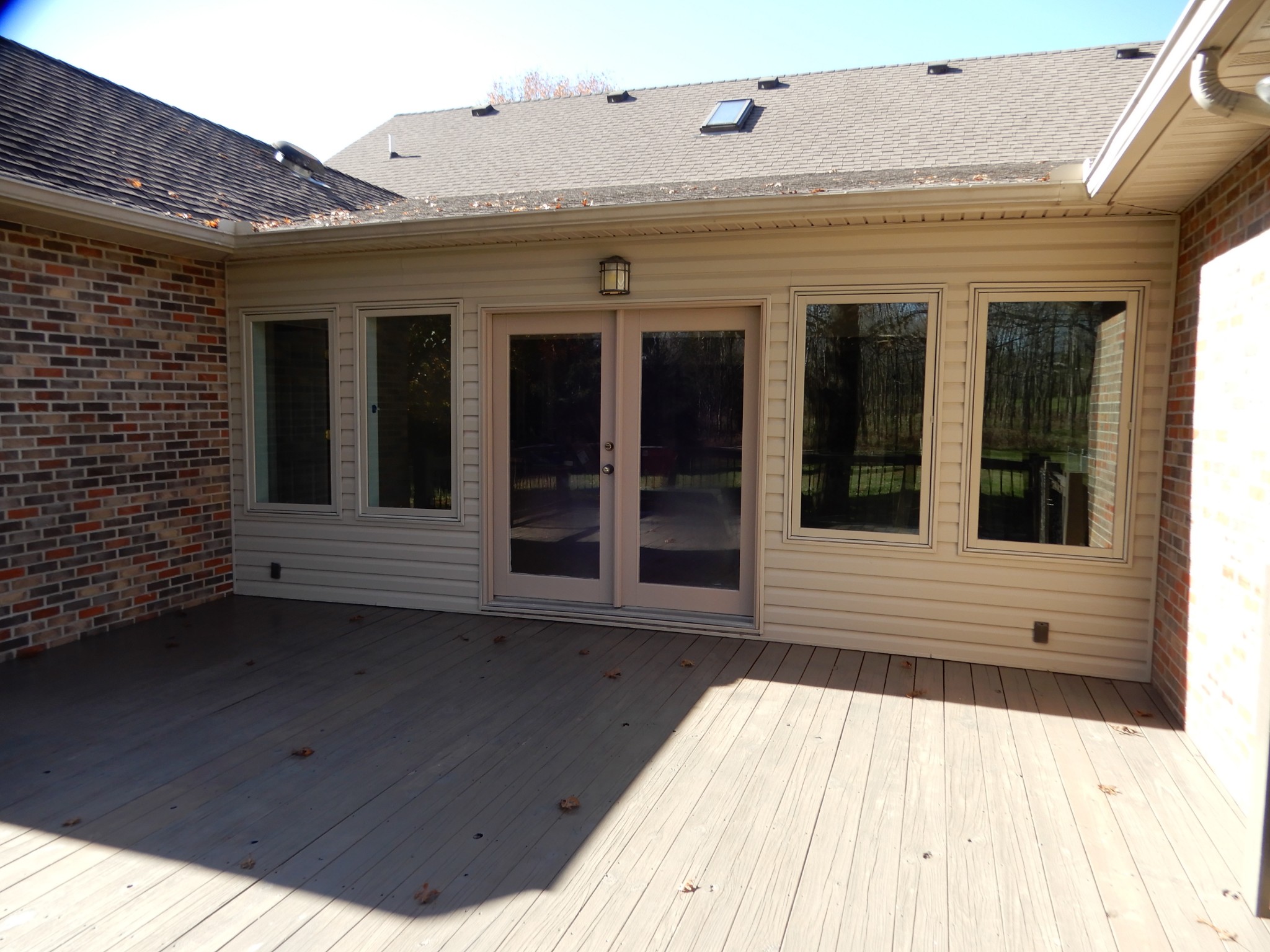 1926 Hunters Run Road Lewisburg, TN 37091 - Photo 25 of 50 Deck looking into sunroom