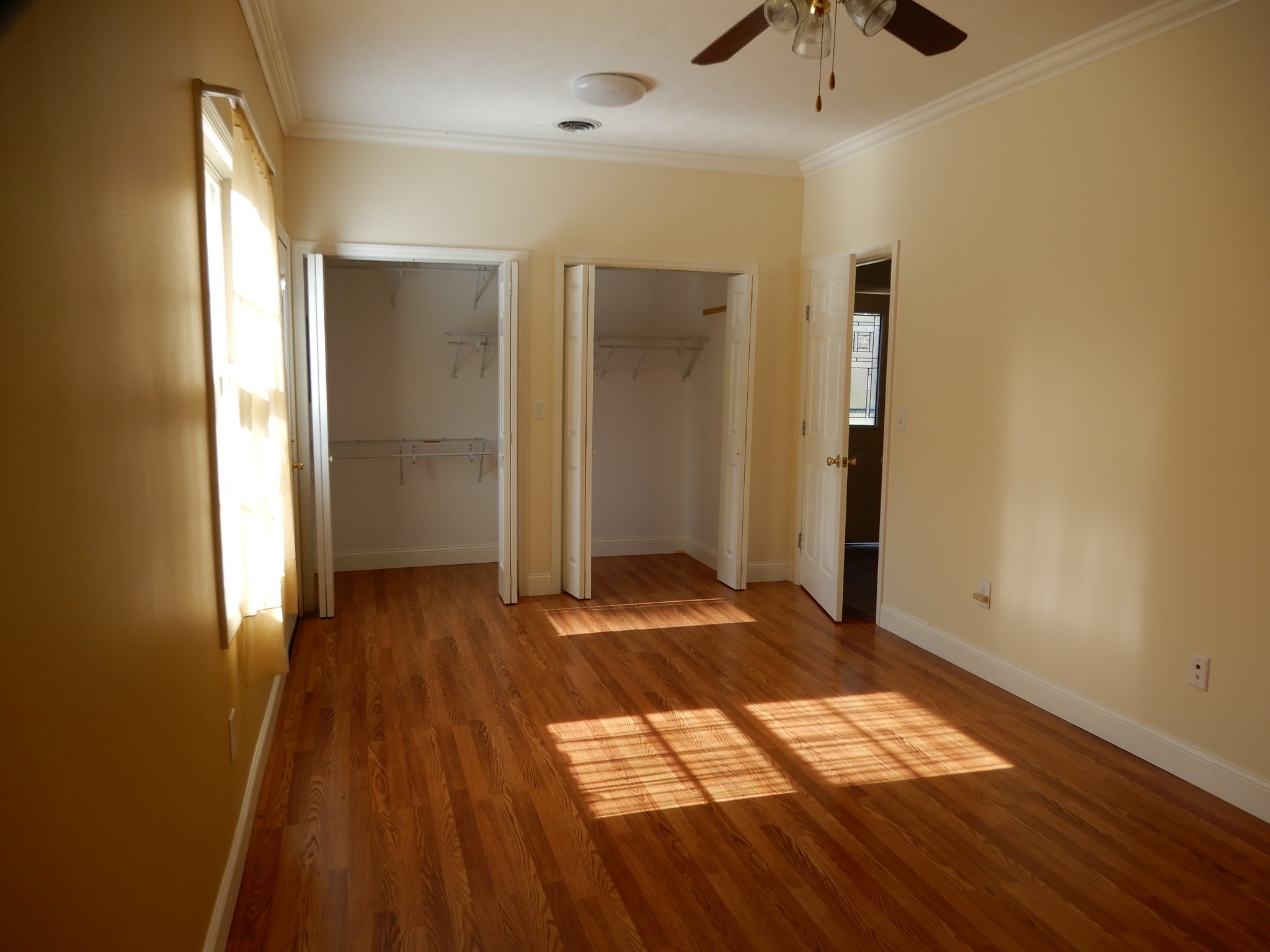 1926 Hunters Run Road Lewisburg, TN 37091 - Photo 39 of 50 Large bedroom in apartment