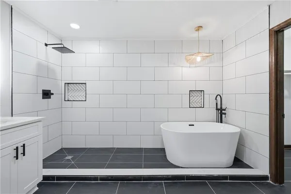 $475,000 | 1992 Kunuga Drive, Jonesboro, GA 30236