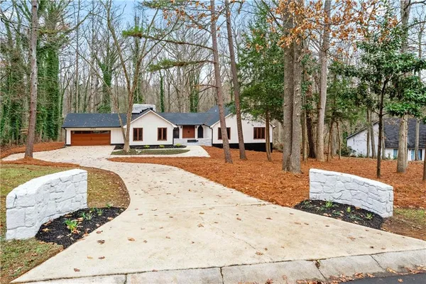 $475,000 | 1992 Kunuga Drive, Jonesboro, GA 30236