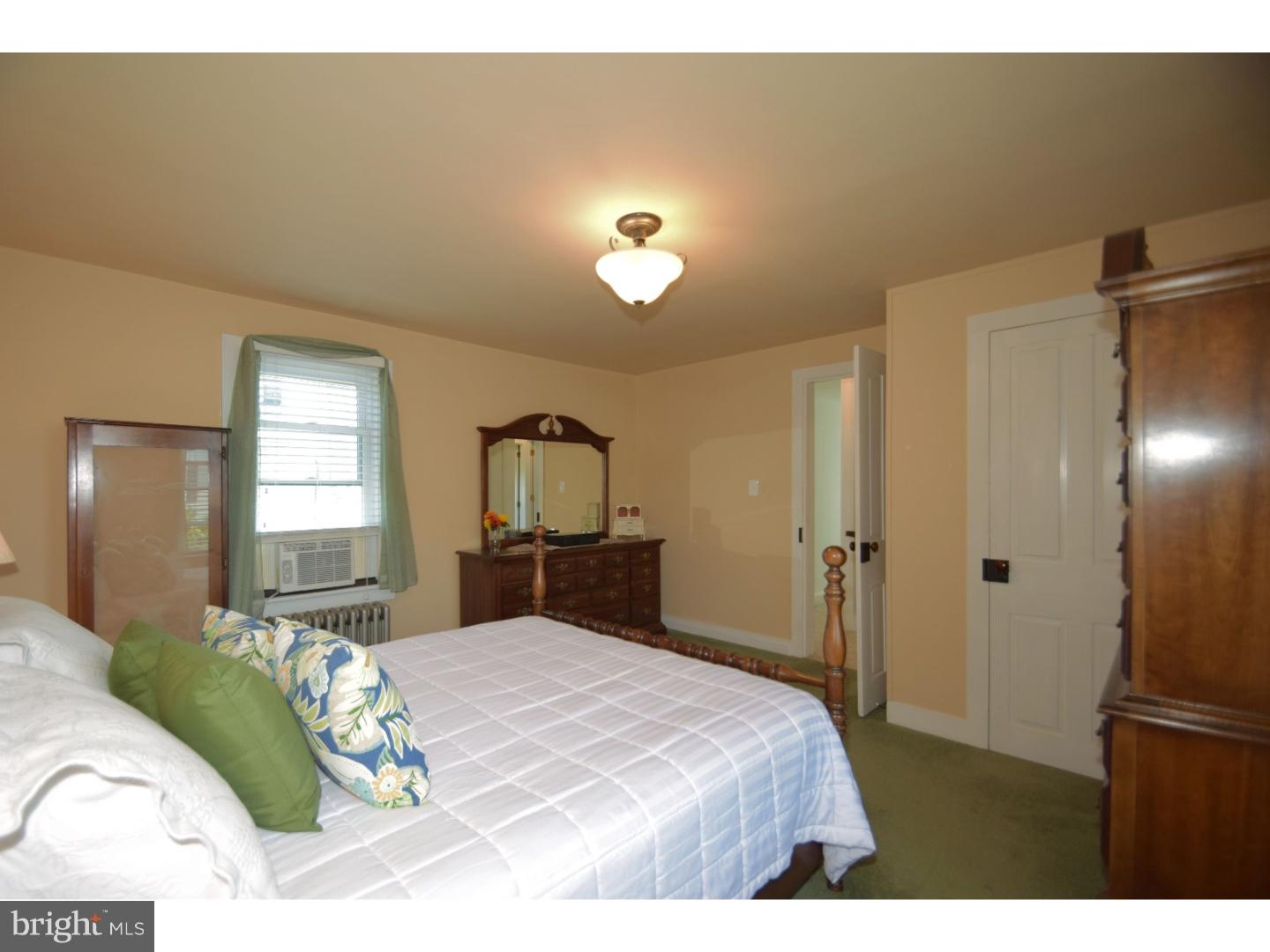 5079 Stump Road Pipersville, PA 18947 - Photo 11 of 25 Gallery Image 11