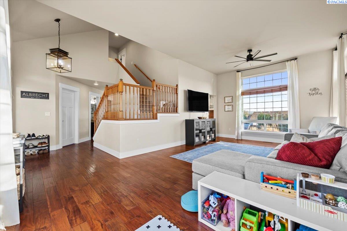 243 Sarah Road Kennewick, WA 99338 - Photo 12 of 34 Gallery Image 12