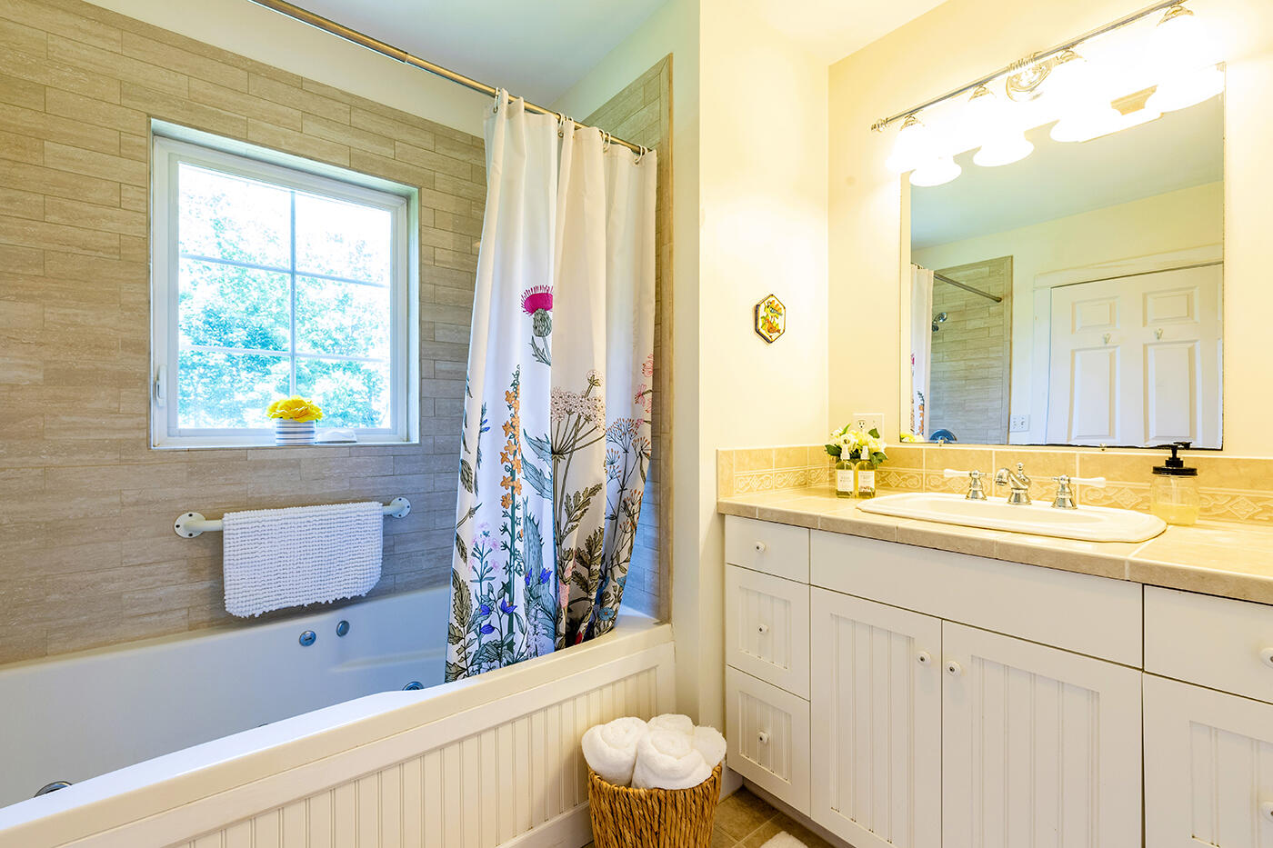 441 Wottons Mill Road Union, ME 04862 - Photo 22 of 51 Primary Bath