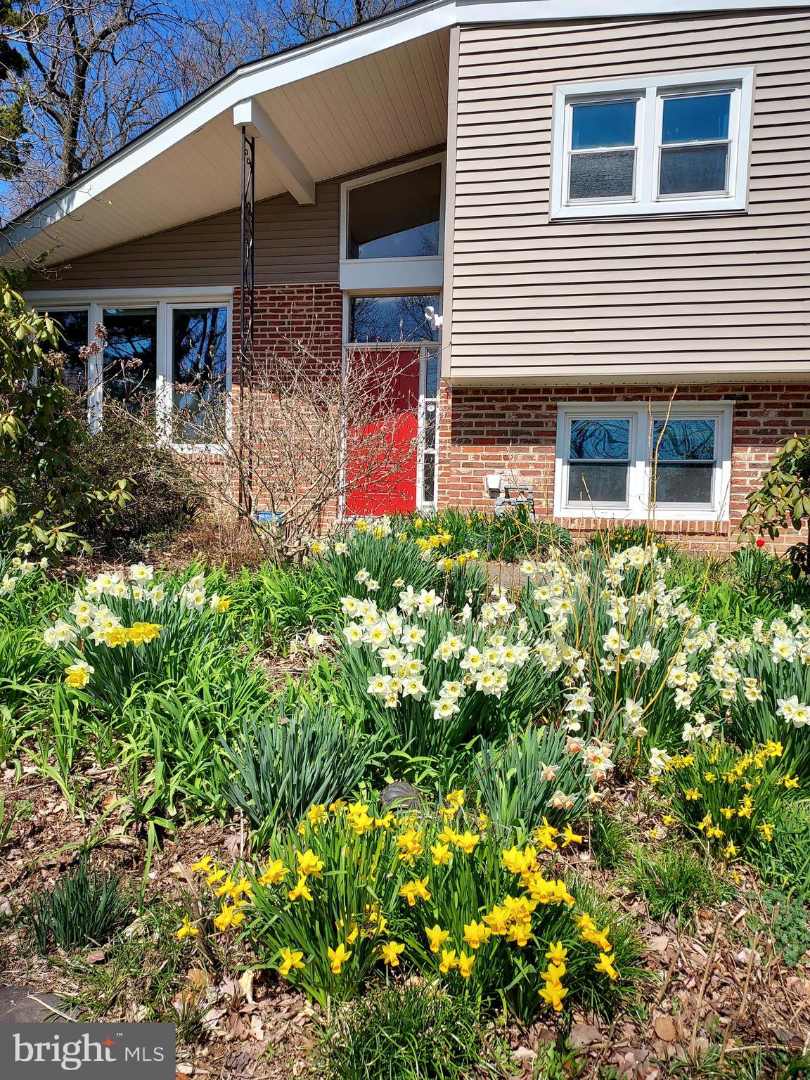 7 Narwyn Lane Narberth, PA 19072 - Photo 2 of 26