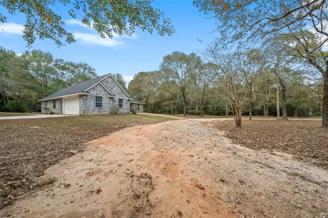 $775,000 | 18451 Hills Lake Court, Montgomery, TX 77316