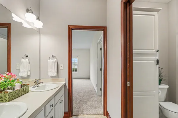 $699,900 | 5776 Creekridge Drive, Middleville, MI 49333