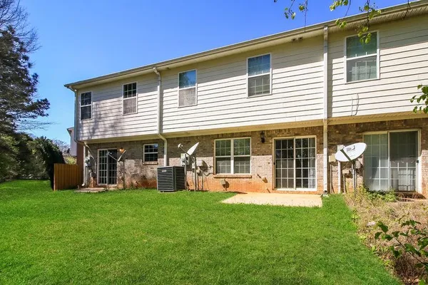 $1,650 | 945 Magnolia Gardens Walk, McDonough, GA 30253